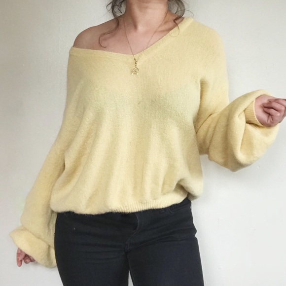 Peruvian Knit Sweater - Picture 2 of 5